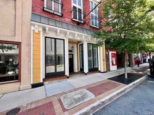 821 Main St, Lynchburg, VA, 24504-1545 | Card Image