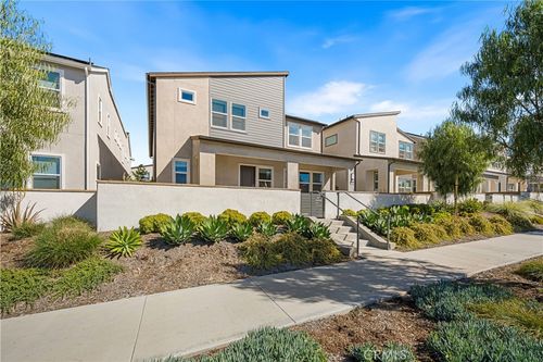 333 Sora, Irvine, CA, 92618-5908 | Card Image