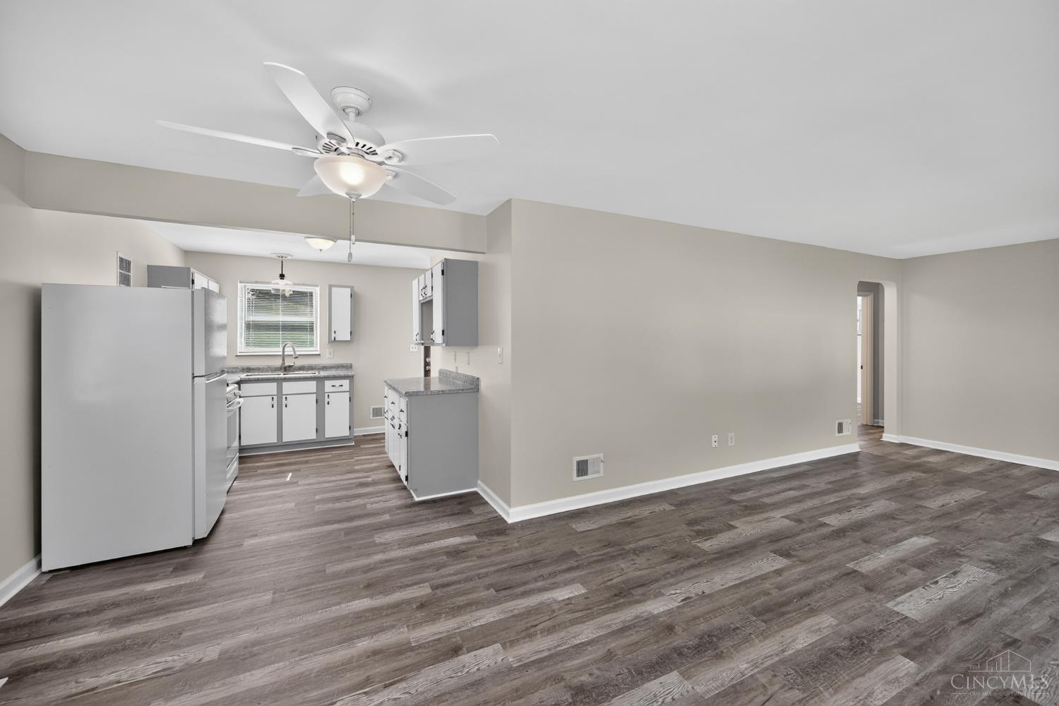 Residential in Delhi Twp 4