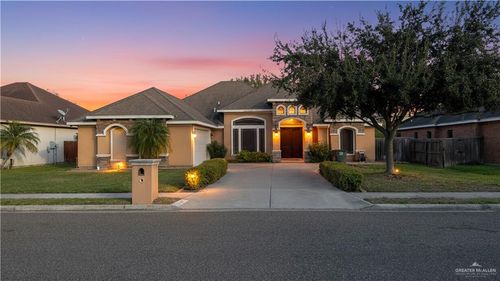 2802 Orange St, Mission, TX, 78574-2776 | Card Image