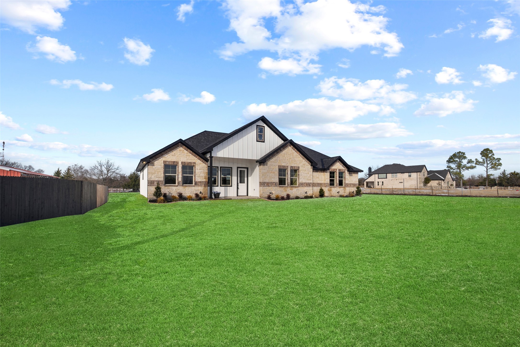 Residential in Farmersville