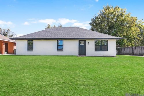 504 Maureen Dr, Baker, LA, 70714-4002 | Card Image