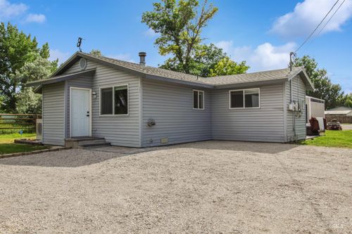 860 Grandview Dr, Twin Falls, ID, 83301-5500 | Card Image