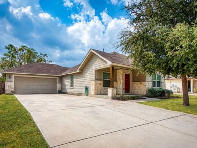 1054 Calm Breeze, House other with 3 bedrooms, 2 bathrooms and 2 parking in New Braunfels TX | Image 1