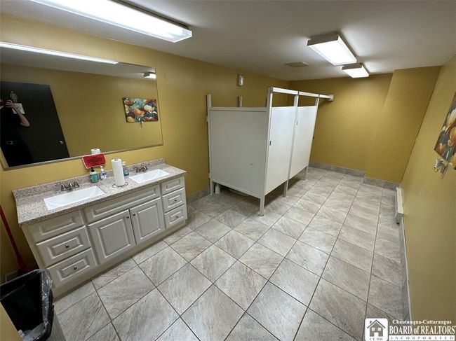 154 Fairmount Ave, Home with 0 bedrooms, 0 bathrooms and 20 parking in Jamestown NY | Image 24