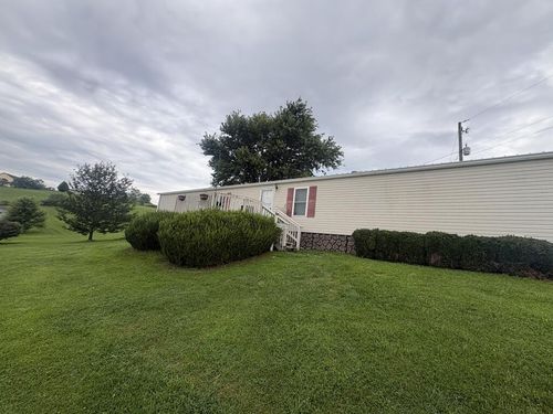 132 Glade View Lane, Rural Retreat, VA, 24368 | Card Image