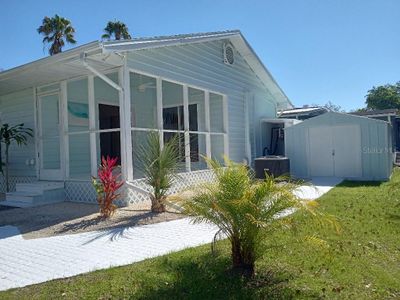 20968 Little Magens Loop, House other with 3 bedrooms, 2 bathrooms and null parking in Lutz FL | Image 3