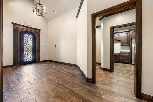 130-2616 Covell Village Dr, Edmond, OK, 73003-9706 | Card Image