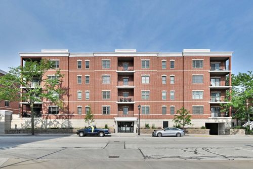 unit-201-210 N Addison Ave, Elmhurst, IL, 60126-2769 | Card Image