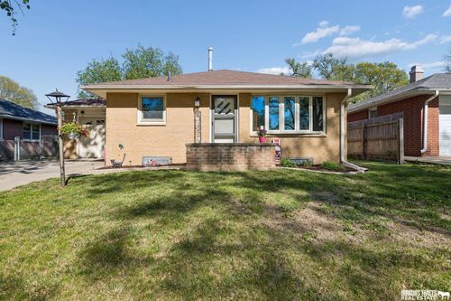 2310 S 58th St, Lincoln, NE, 68506-2709 | Card Image