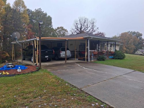 4695 N Calhoun Hwy, Grantsville, WV, 26147-7033 | Card Image