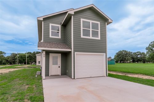 250 N Shady Oaks Dr, Pointblank, TX, 77364-6530 | Card Image