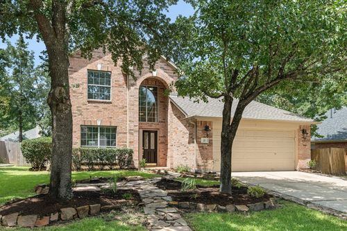 27 Queenscliff Cir, The Woodlands, TX, 77382-1770 | Card Image