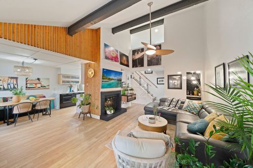 145-7496 E Northwest Hwy, Dallas, TX, 75231-7330 | Card Image