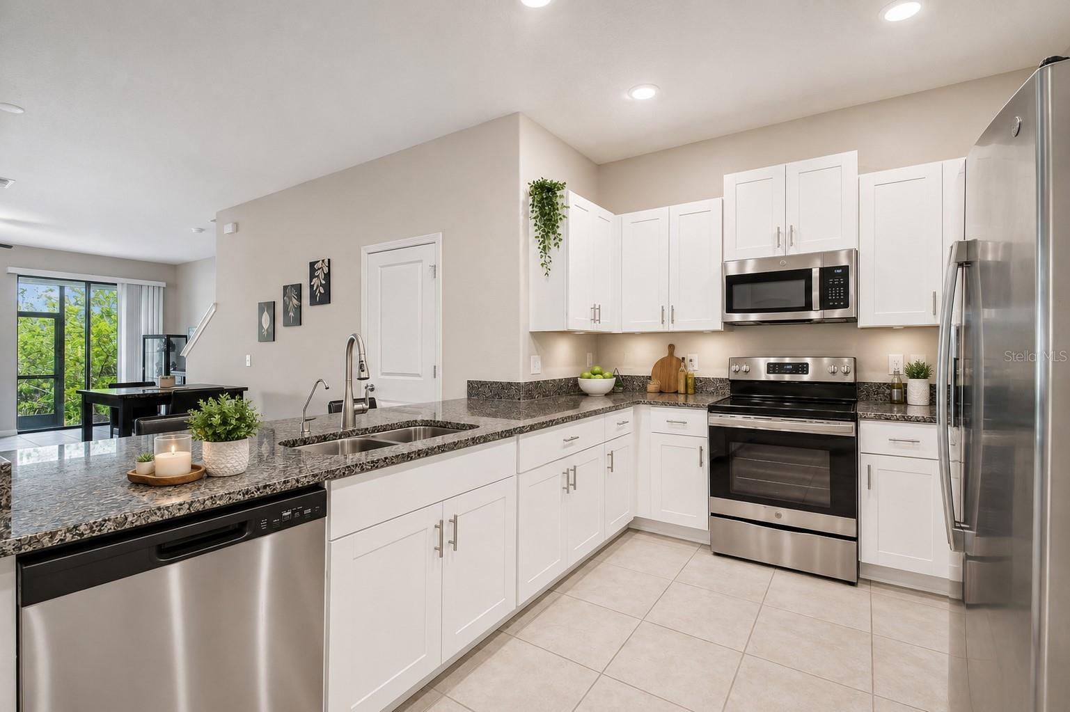 Residential in RUSKIN 2