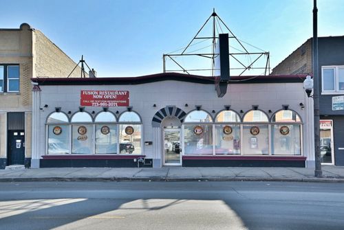 5319 W Belmont Ave, Chicago, IL, 60641-4104 | Card Image