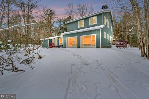 12 Hickory Rd, Lake Harmony, PA, 18624 | Card Image