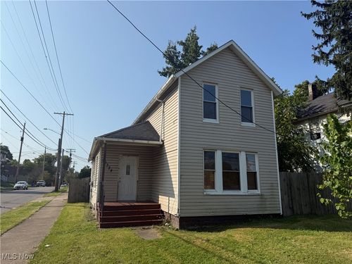 10324 Harvard Ave, Cleveland, OH, 44105-4130 | Card Image