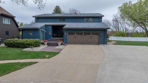 1621 Hiawatha Trail, Sioux City, IA, 51104 | Card Image