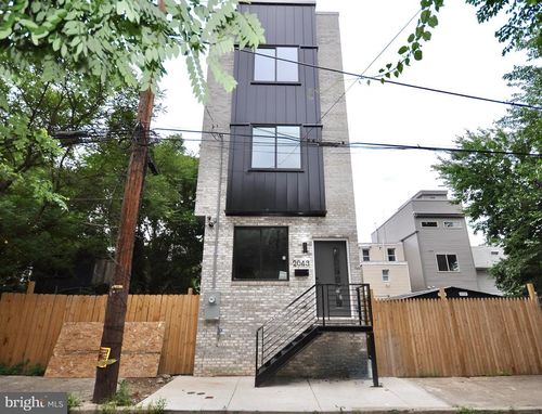 2043 N Orkney St, PHILADELPHIA, PA, 19122-1525 | Card Image