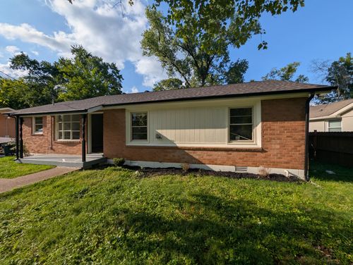 5032 Bonnameade Dr, Hermitage, TN, 37076-1810 | Card Image