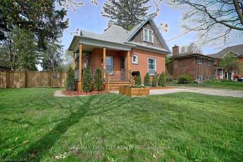 338 Laurel St, Cambridge, ON, N3H3Y8 | Card Image