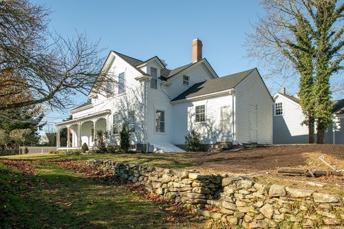 1954 Main Rd, Westport Pt, MA, 02791-9101 | Card Image