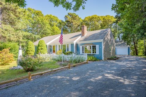 40 Horseshoe Way, Brewster, MA, 02631-1913 | Card Image