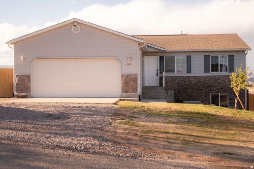 2372 W 700 S, Vernal, UT, 84078 | Card Image