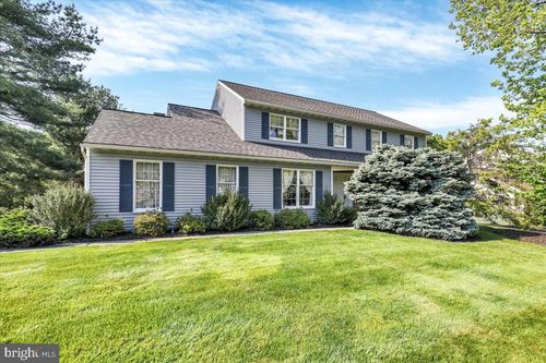 2019 Lincoln Ct, WYOMISSING, PA, 19610-2658 | Card Image