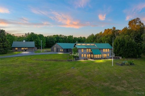 1528 Military Rd, Little Falls, NY, 13365-4413 | Card Image