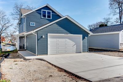 W188S7598 Oak Grove Drive, House other with 4 bedrooms, 3 bathrooms and null parking in Muskego WI | Image 2