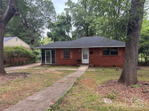 349 Fannie Cir, Charlotte, NC, 28205-7515 | Card Image