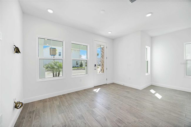 172 Eagleston Ln, House other with 3 bedrooms, 3 bathrooms and null parking in LAKEWOOD RCH FL | Image 8