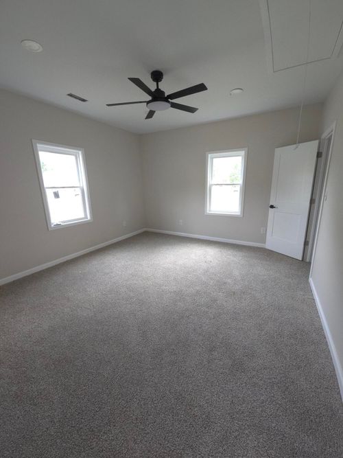 1933 Thatchers Mill Road, Paris, KY, 40361 | Card Image