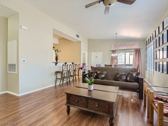 2062 - 8985 S Durango Dr, Condo with 2 bedrooms, 2 bathrooms and null parking in Las Vegas NV | Image 6
