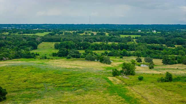 7101 Boehnemann Rd, Home with 3 bedrooms, 4 bathrooms and 2 parking in Brenham TX | Image 29