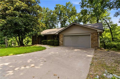 12 Basore Ln, Bella Vista, AR, 72715-8704 | Card Image