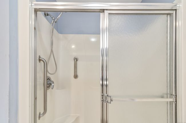 2 - 2 Chestnut Dr, Condo with 3 bedrooms, 3 bathrooms and null parking in Niantic CT | Image 18