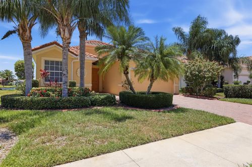 6755 41st Street Cir E, SARASOTA, FL, 34243-7932 | Card Image
