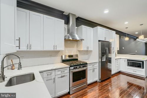 118 W Fort Ave, BALTIMORE, MD, 21230-4436 | Card Image