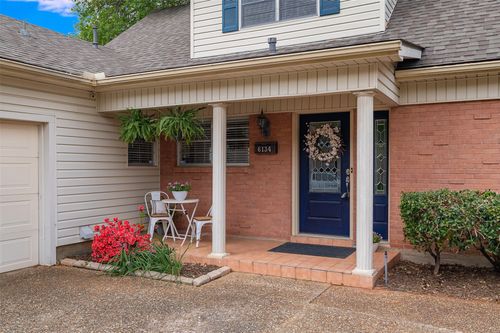 6134 Lovers Ln, Shreveport, LA, 71105-4830 | Card Image