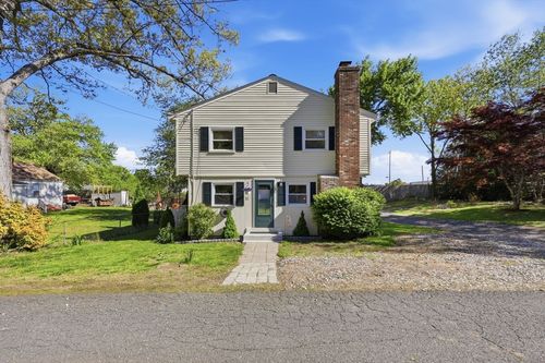 12 Knollwood Rd, Southwick, MA, 01077-9456 | Card Image