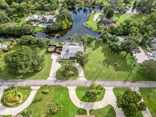 864 Whippoorwill Row, West Palm Beach, FL, 33411-5232 | Card Image