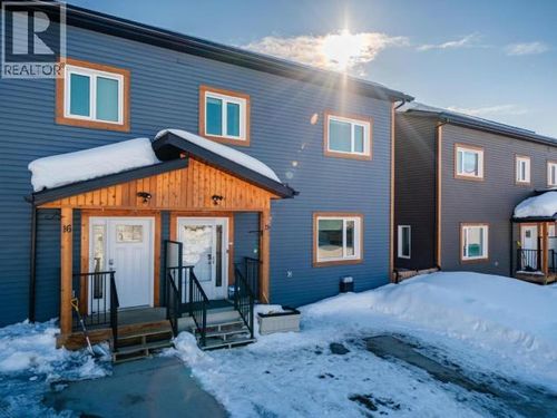 75 Sybil Cir, Whitehorse, YT, Y1A0R7 | Card Image