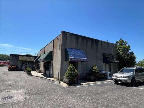 3021 Jericho Tpke, East Northport, NY, 11731-6234 | Card Image