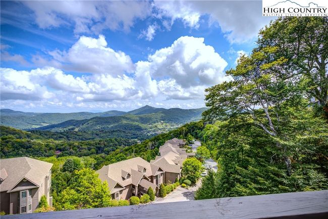 9D - 202 Pleasant Vw, Condo with 2 bedrooms, 2 bathrooms and null parking in Sugar Mountain NC | Image 6