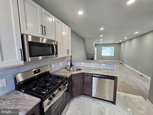 1963 W Spencer Ave, PHILADELPHIA, PA, 19141-1305 | Card Image