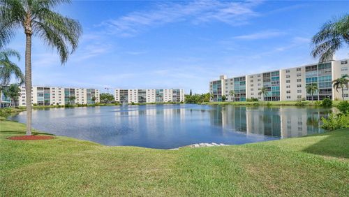 apt-208-131 Se 3rd Ave, Dania Beach, FL, 33004-3732 | Card Image
