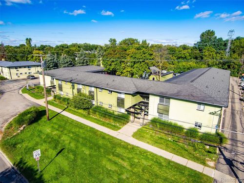 unit-110-1050 N Adams Rd, Birmingham, MI, 48009-5673 | Card Image